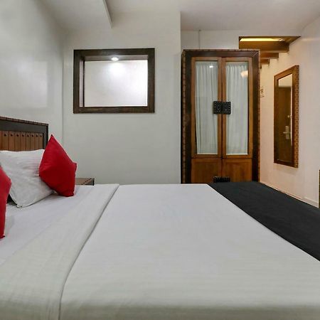 The Elite Royale Aparthotel Bangalore Buitenkant foto