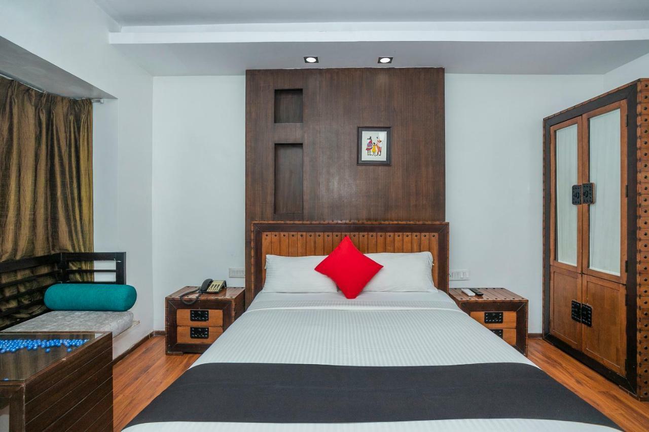 The Elite Royale Aparthotel Bangalore Buitenkant foto