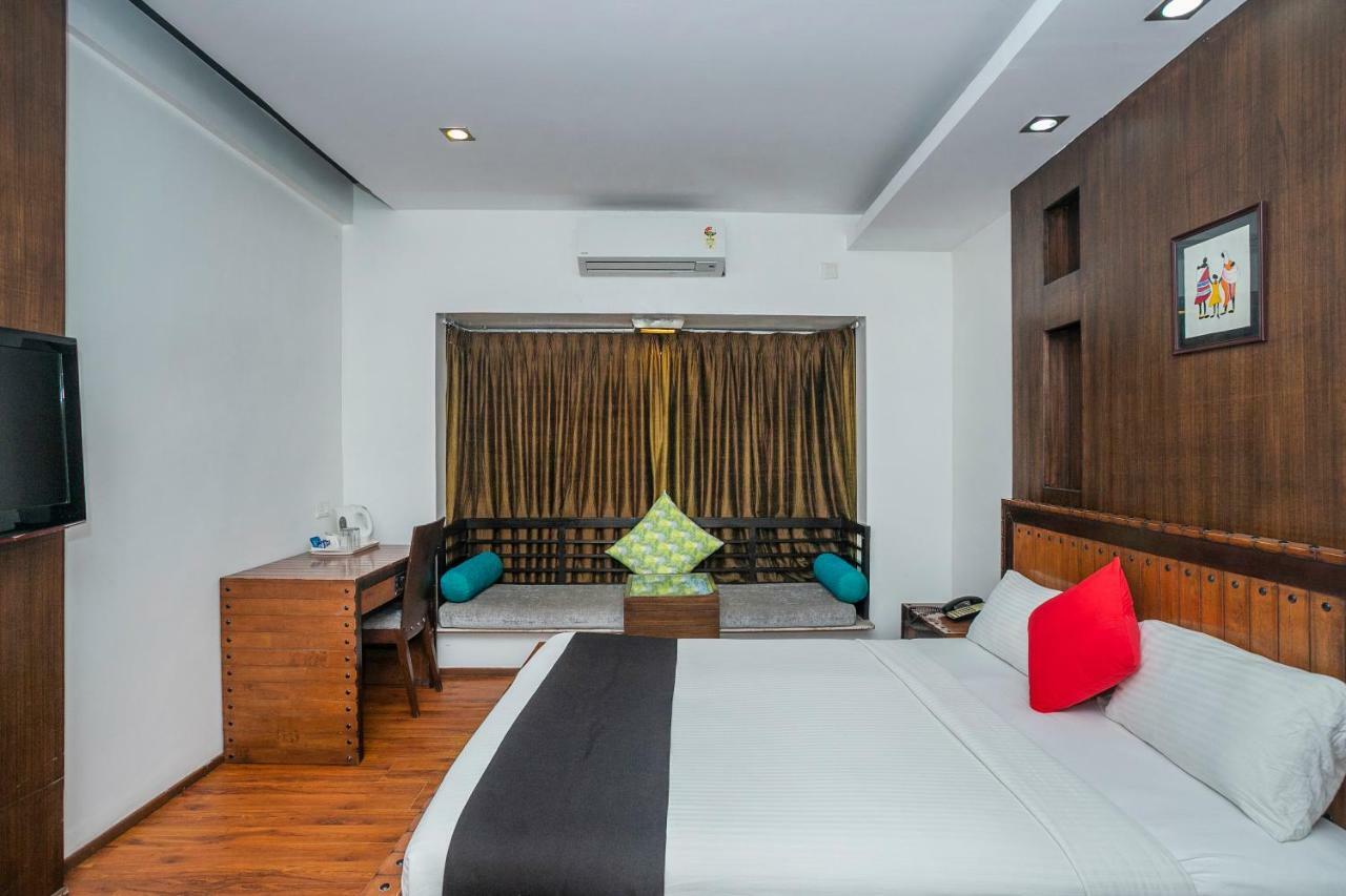 The Elite Royale Aparthotel Bangalore Buitenkant foto