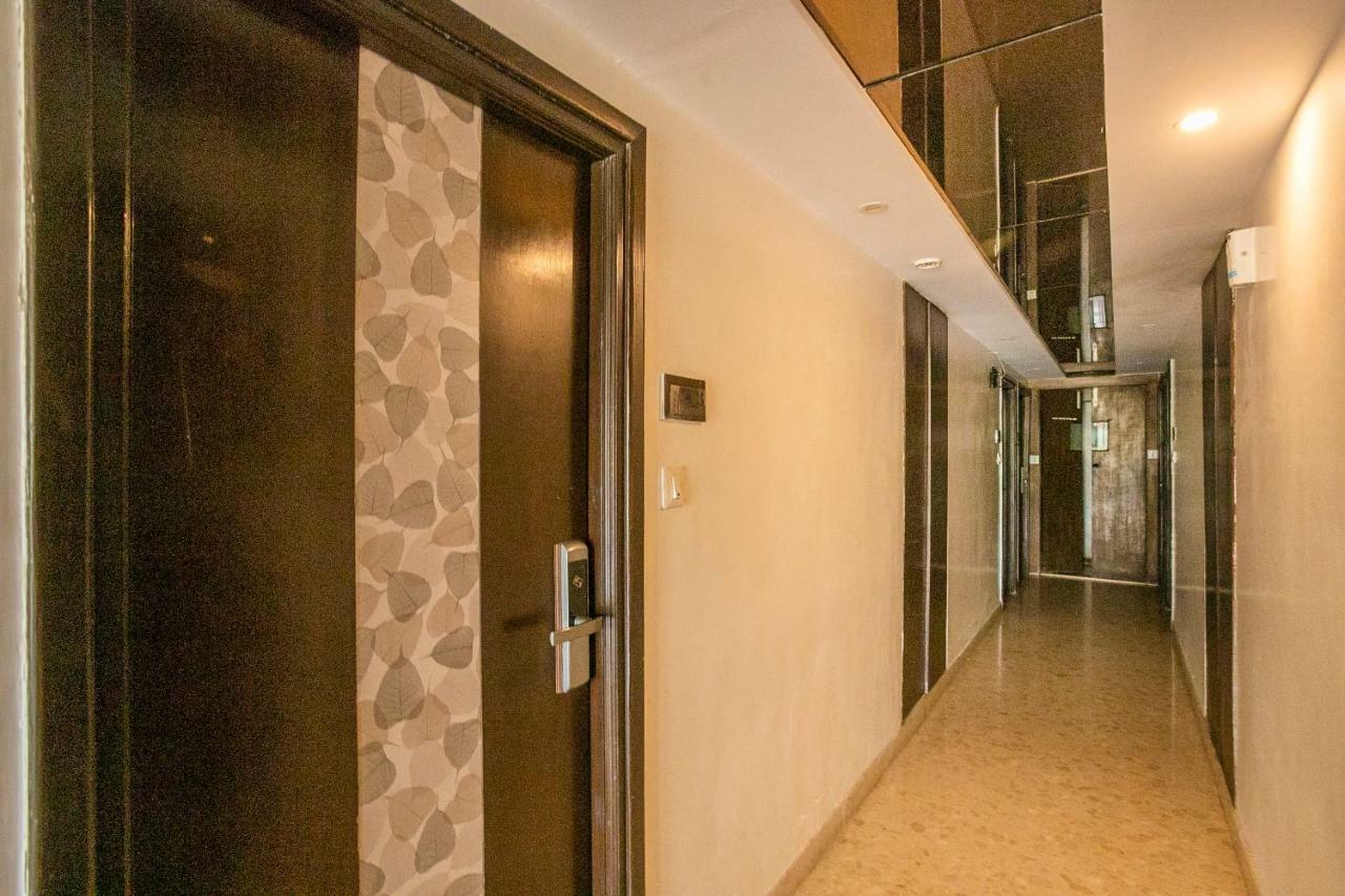 The Elite Royale Aparthotel Bangalore Buitenkant foto