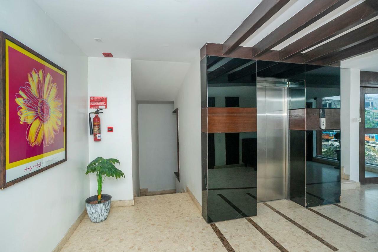 The Elite Royale Aparthotel Bangalore Buitenkant foto